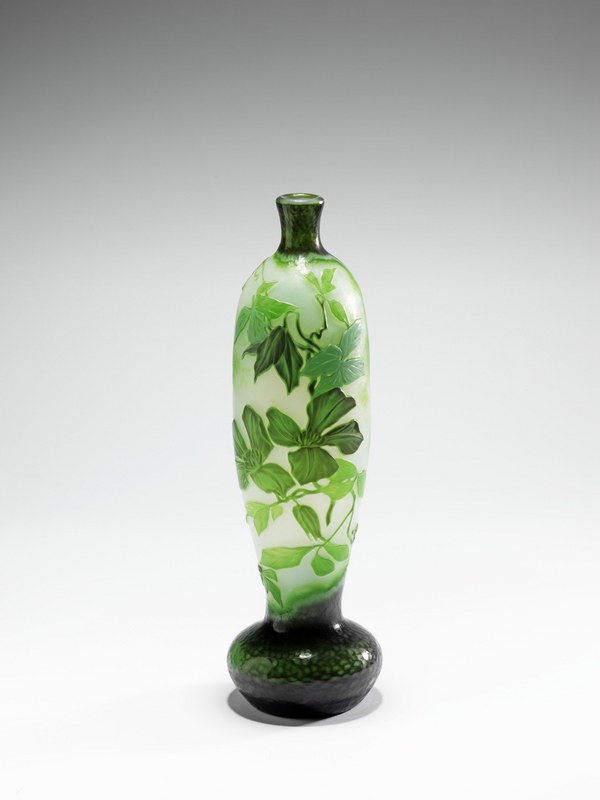 Désiré Christian & Sohn, Vase mit Clematis-Dekor, um 1900