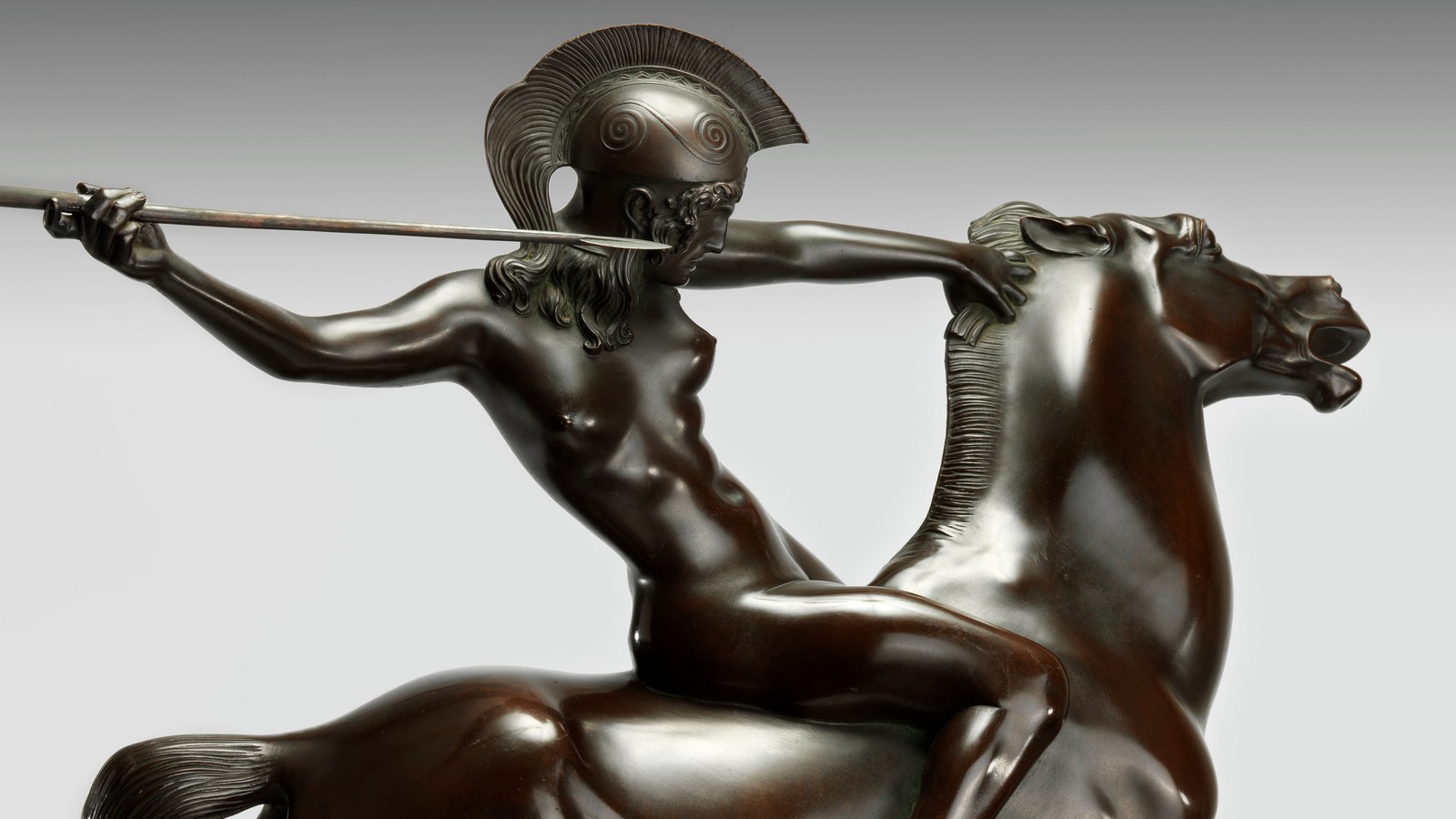 Franz von Stuck, Amazone (Detail), Modell 1897, Guss 1903, Bronze, patiniert<br /> © Museum Villa Stuck (Dauerleihgabe aus Privatbesitz), Foto: Eva Jünger