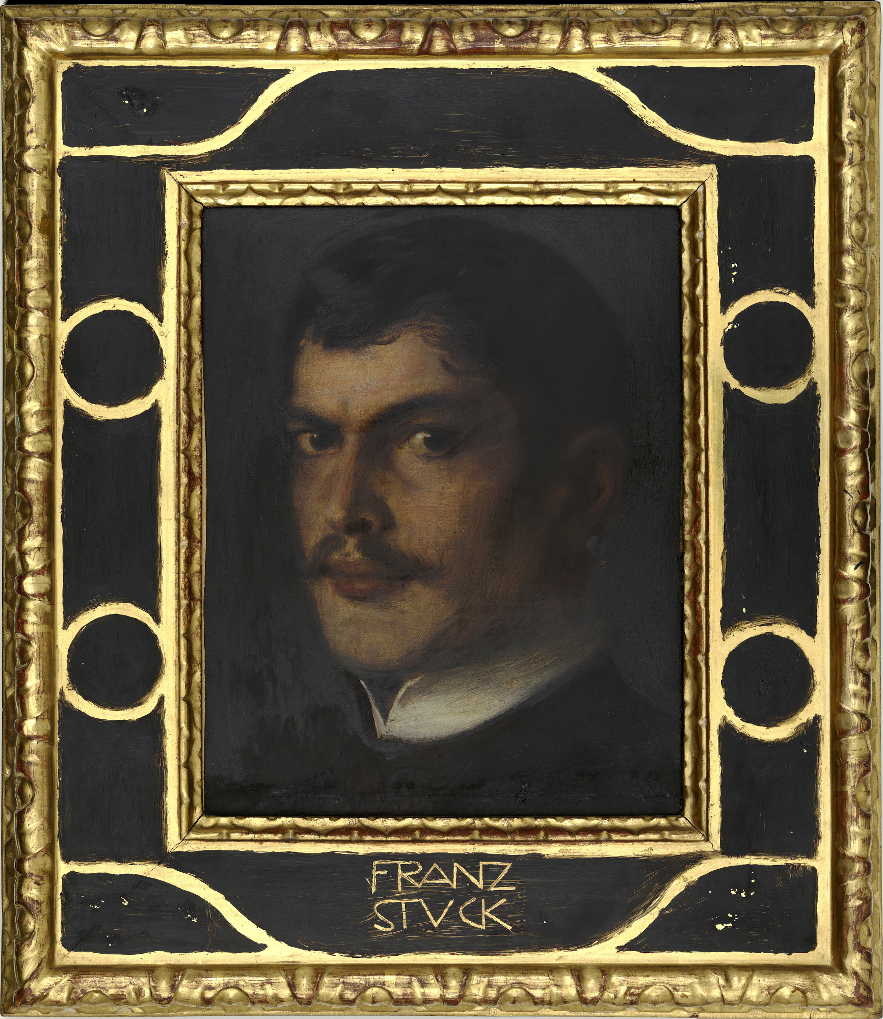 Franz von Stuck, Selbstbildnis, Foto: Nikolaus Steglich, Museum Villa Stuck